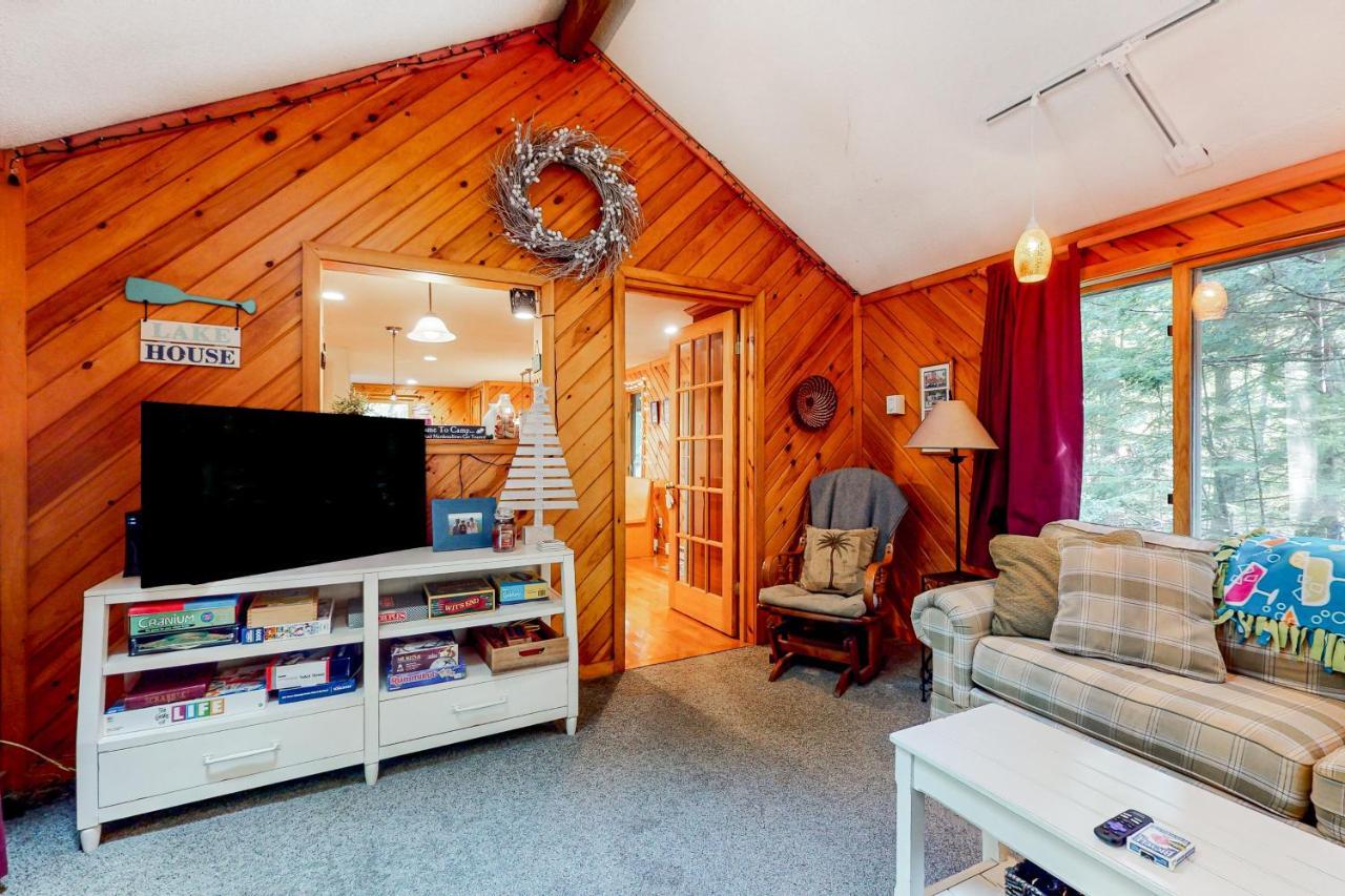 Вилла Moose Pond Retreat Bridgton Экстерьер фото